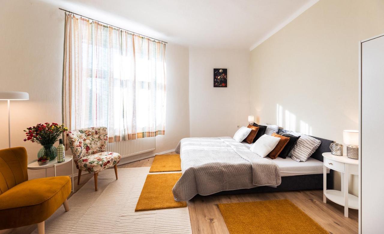 Silvie Apartments - Smeralova Olomouc Bagian luar foto